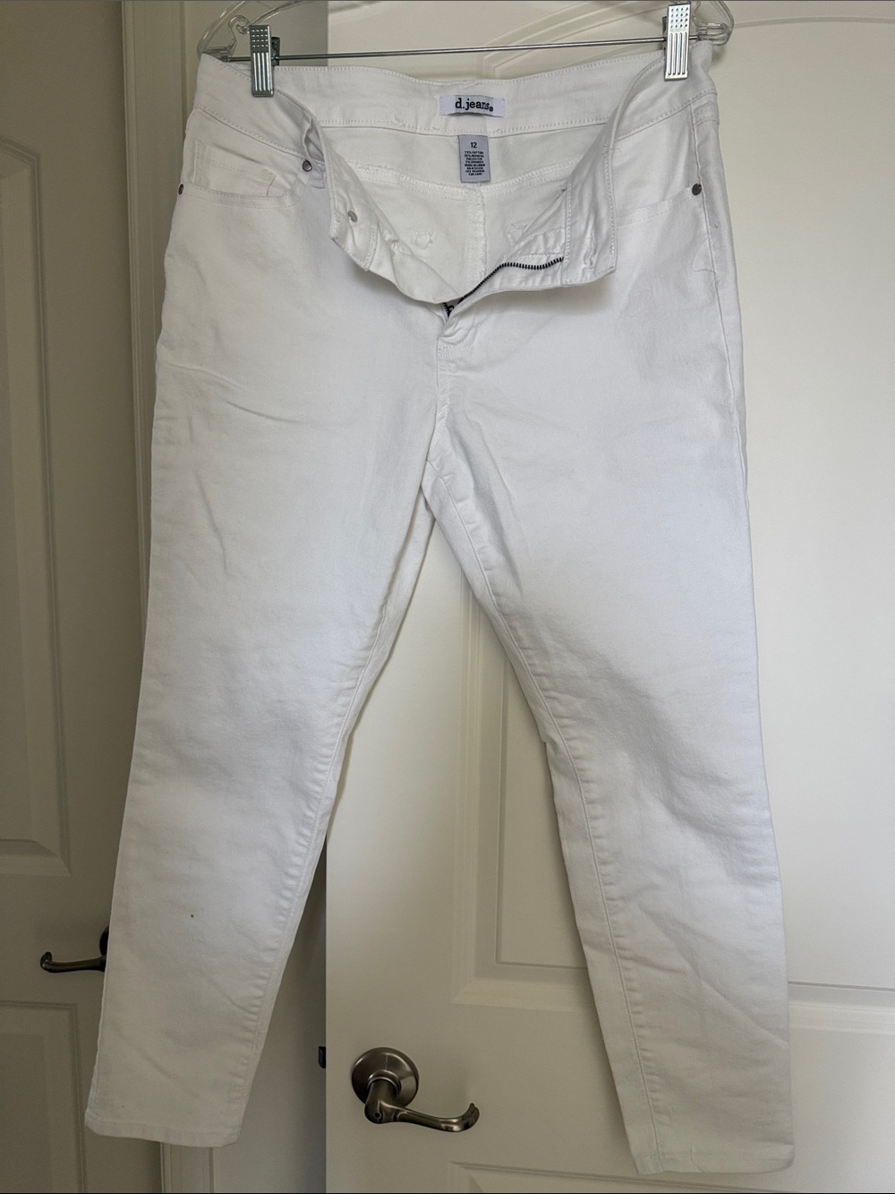d. jeans ankle White Denim Jeans